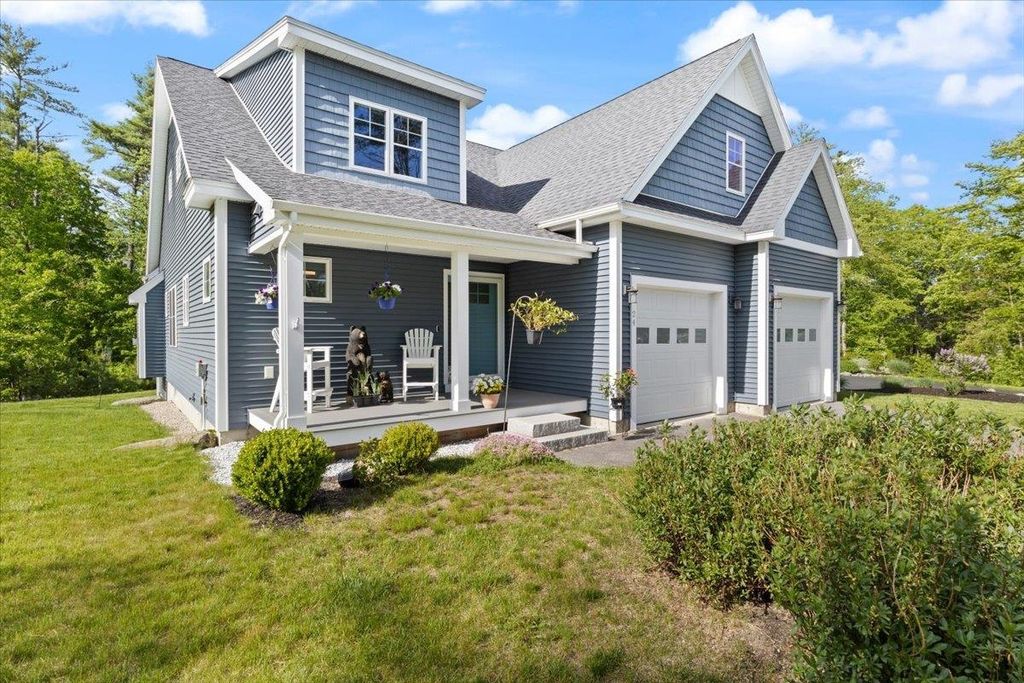 24 Red Barn Drive, Dover, NH 03820
