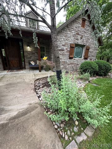 33689 Spruce Grouse Lane, Afton, OK 74331