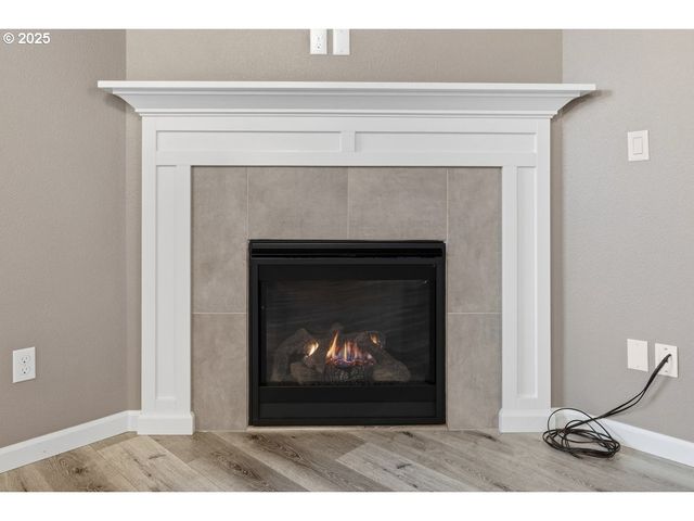 1396 DAHLIA St, Woodburn, OR 97071