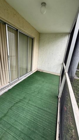 3774 Inverrary Blvd 105P, Lauderhill, FL 33319