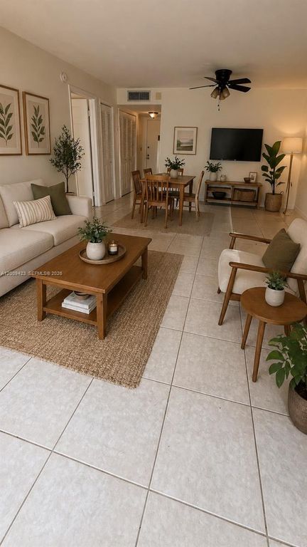 3774 Inverrary Blvd 105P, Lauderhill, FL 33319