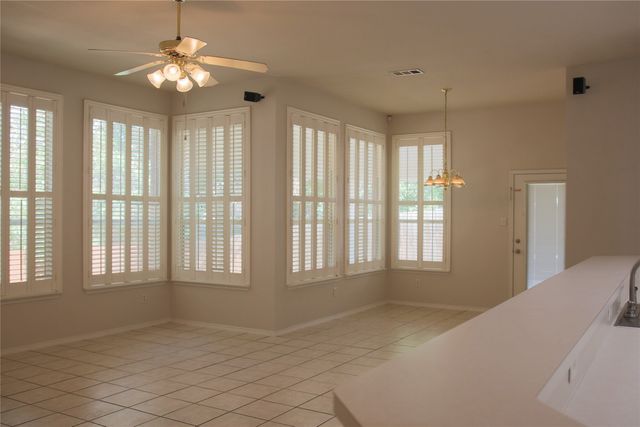 7525 Parkgate Drive, Fort Worth, TX 76137