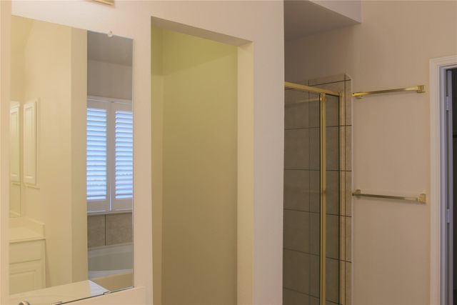 7525 Parkgate Drive, Fort Worth, TX 76137