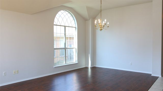 7525 Parkgate Drive, Fort Worth, TX 76137