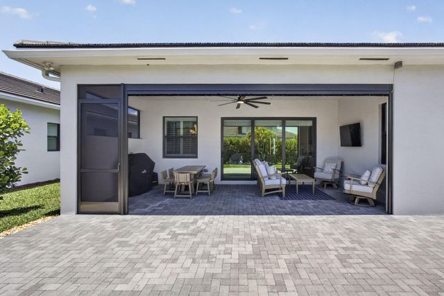 15830 Key Biscayne Lane, Westlake, FL 33470
