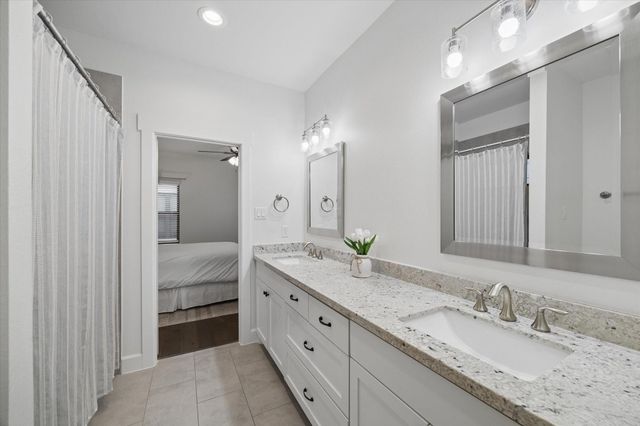 2313 Langston Street, Houston, TX 77007