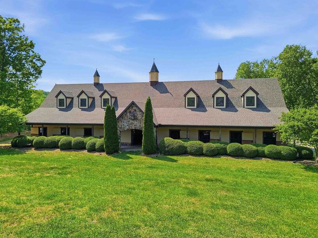 984 Mapleton Lane, Columbus, NC 28722