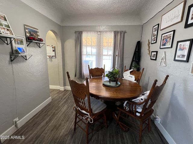 1001 N WINSLOW Avenue, Winslow, AZ 86047