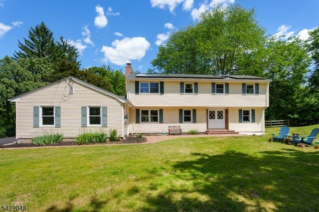 957 Cherry Hill Rd, Montgomery Twp., NJ 08540