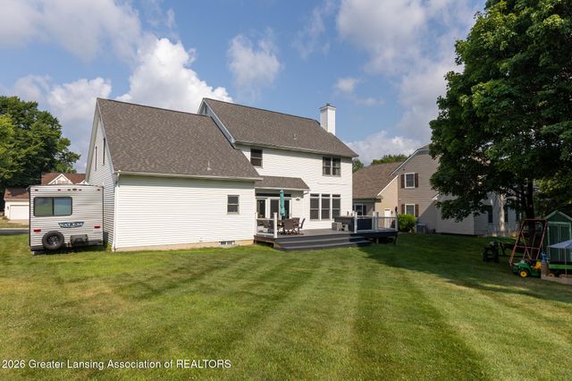 2212 Beechnut Trail, Holt, MI 48842