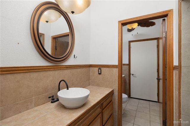 313 Bluebird Avenue, Mcallen, TX 78504