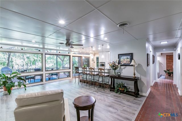 2518 Marlandwood Road, Temple, TX 76502