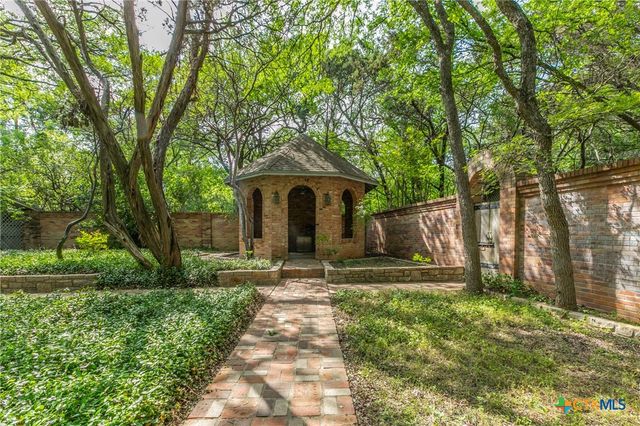 2518 Marlandwood Road, Temple, TX 76502