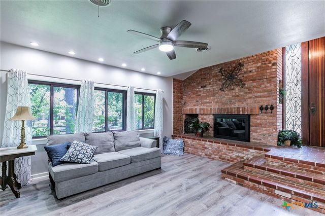 2518 Marlandwood Road, Temple, TX 76502
