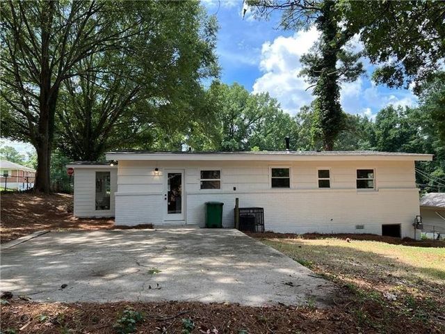 2956 Monterey Drive, Decatur, GA 30032
