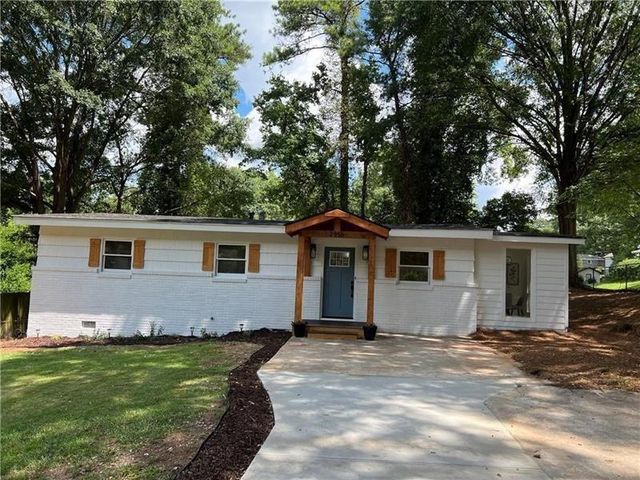2956 Monterey Drive, Decatur, GA 30032
