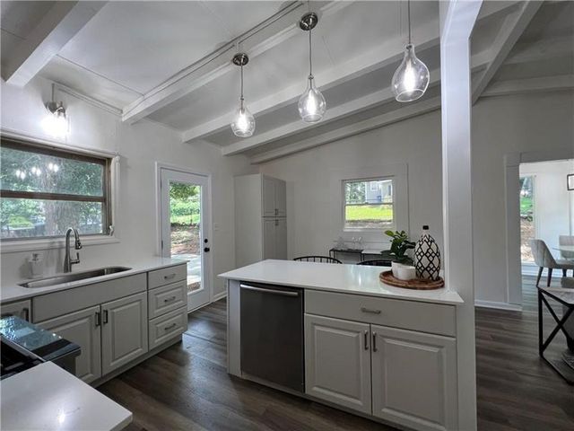 2956 Monterey Drive, Decatur, GA 30032