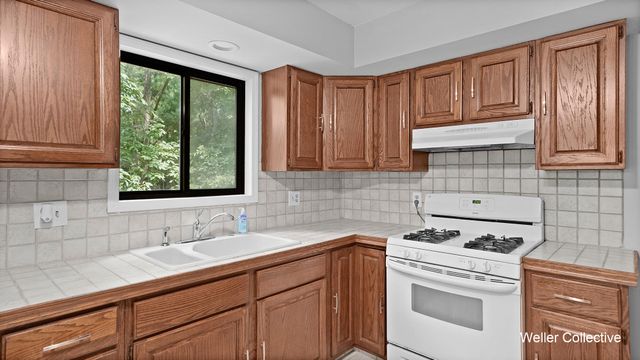 11030 Grand River Drive Se, Lowell Twp, MI 49331