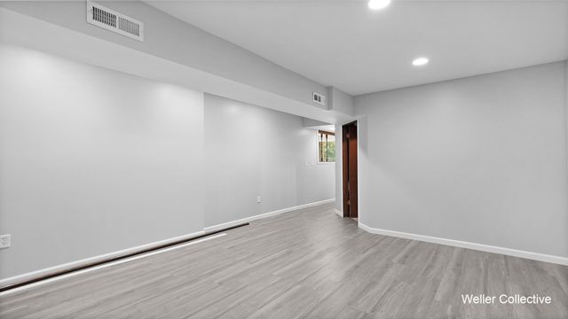 11030 Grand River Drive Se, Lowell Twp, MI 49331