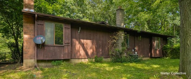 11030 Grand River Drive Se, Lowell Twp, MI 49331