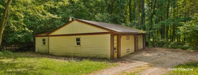 11030 Grand River Drive Se, Lowell Twp, MI 49331
