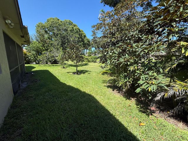 18102 104th Terrace S, Boca Raton, FL 33498