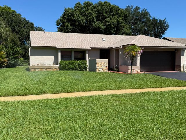 18102 104th Terrace S, Boca Raton, FL 33498