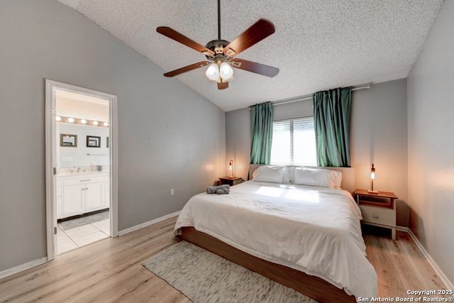 8132 Pioneer Oak, Converse, TX 78109