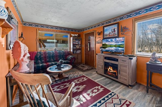 888 W Longbow Drive, Jefferson, CO 80456