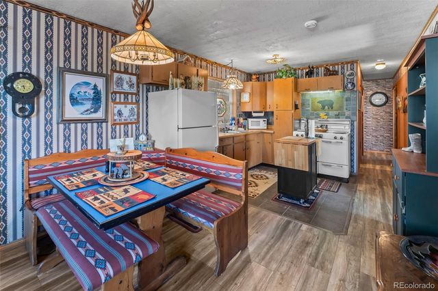 888 W Longbow Drive, Jefferson, CO 80456