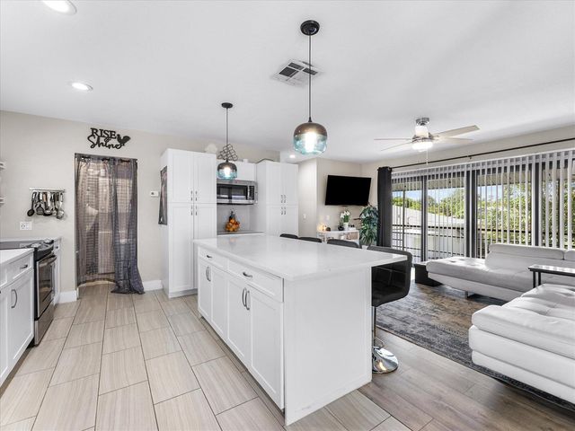 801 S B Street, Lake Worth Beach, FL 33460
