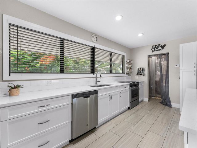 801 S B Street, Lake Worth Beach, FL 33460