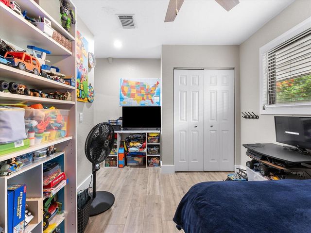 801 S B Street, Lake Worth Beach, FL 33460