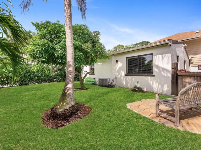801 S B Street, Lake Worth Beach, FL 33460