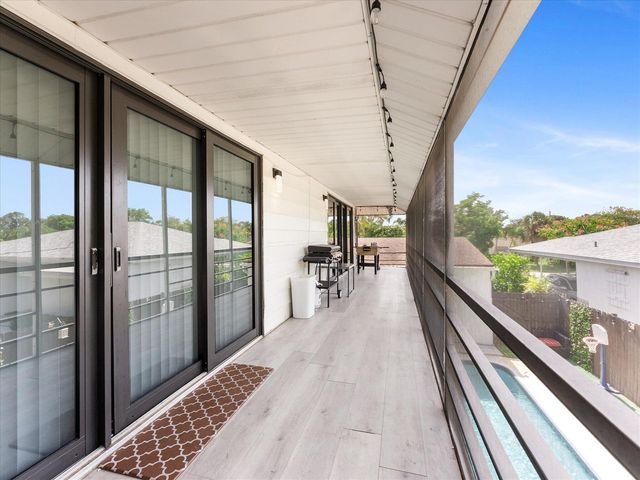 801 S B Street, Lake Worth Beach, FL 33460