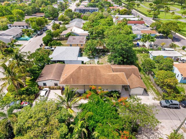 801 S B Street, Lake Worth Beach, FL 33460