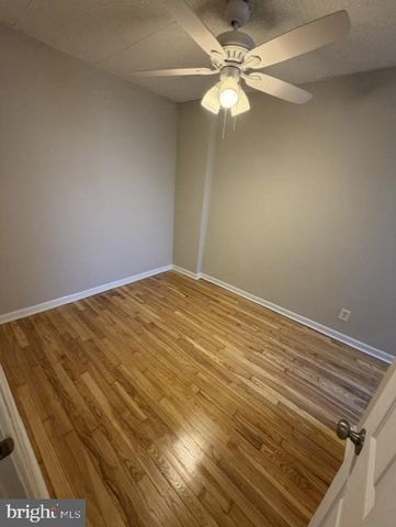 2059 MERCY ST, Philadelphia, PA 19145