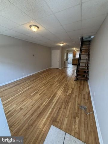 2059 MERCY ST, Philadelphia, PA 19145