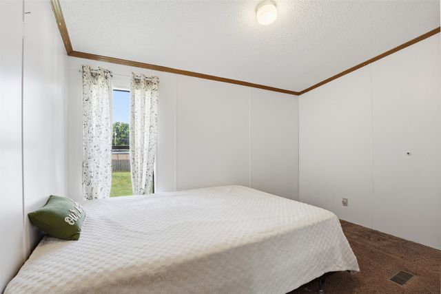 3601 Mockingbird Circle, Cleburne, TX 76031