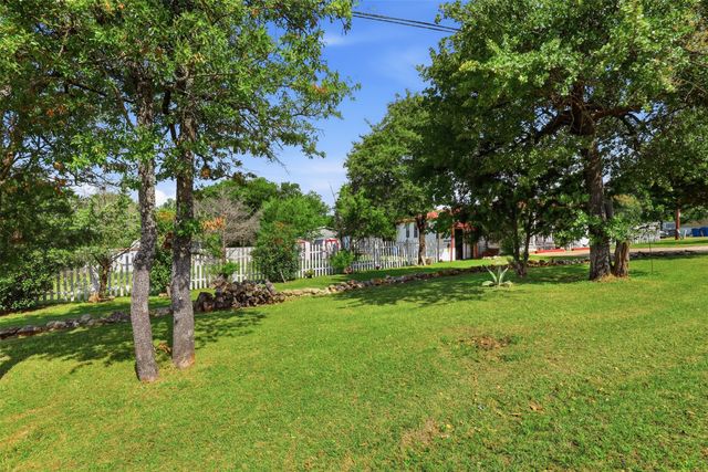 3601 Mockingbird Circle, Cleburne, TX 76031
