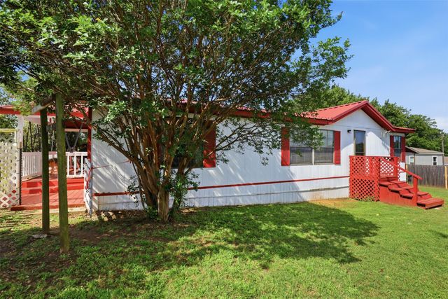 3601 Mockingbird Circle, Cleburne, TX 76031