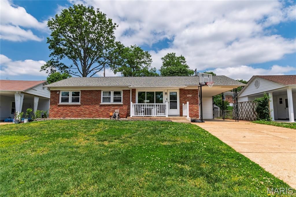 4475 Cayuga Drive, Unincorporated, MO 63123