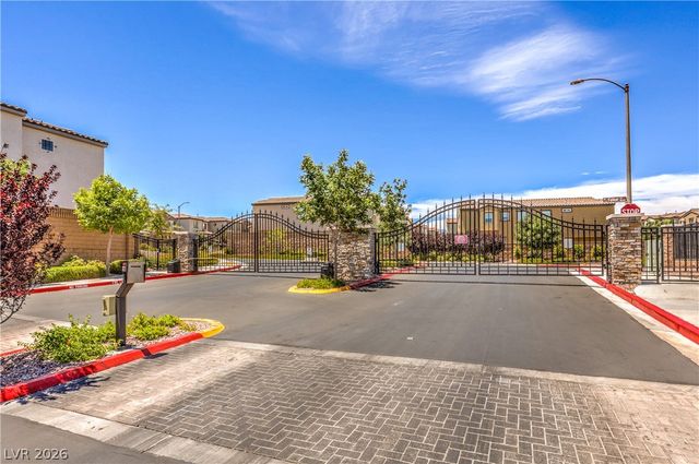 8526 Felker Street, Las Vegas, NV 89166