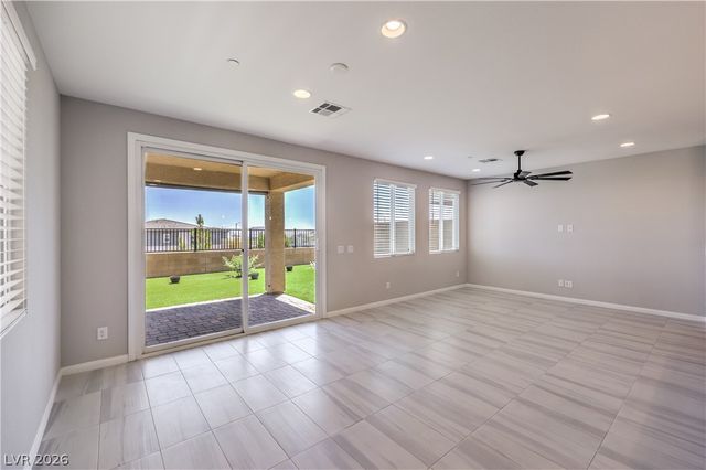8526 Felker Street, Las Vegas, NV 89166