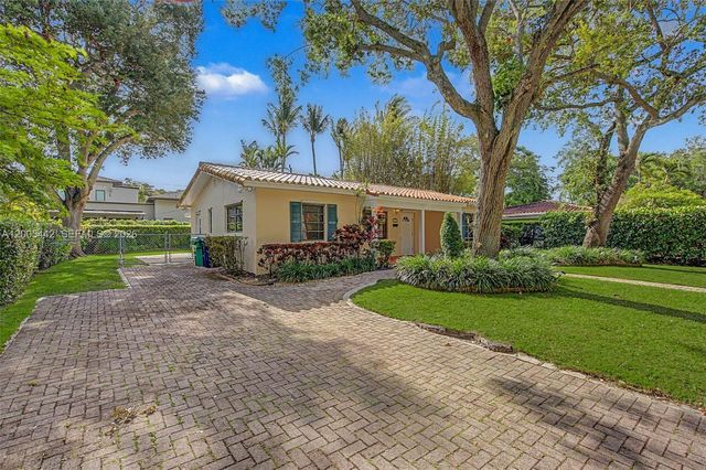 8115 SW 63rd Pl, Miami, FL 33143