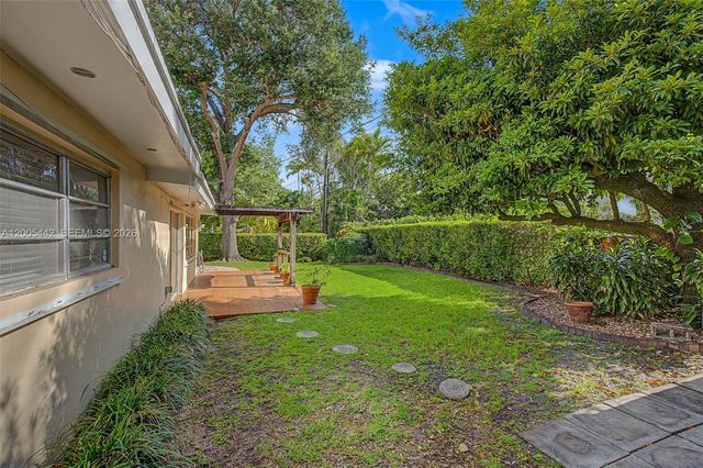 8115 SW 63rd Pl, Miami, FL 33143