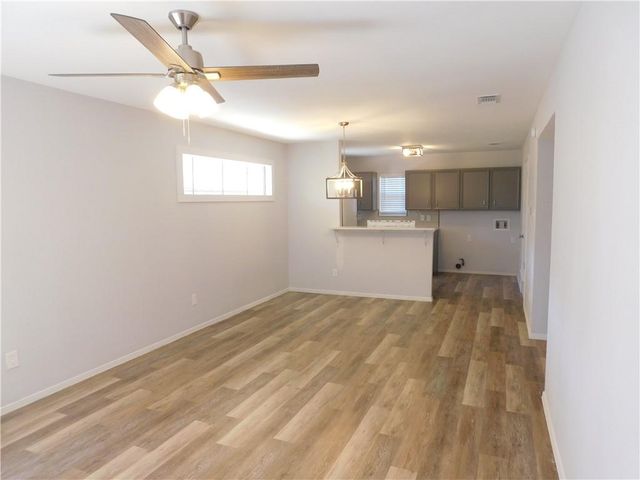 305 Blackson Ave, Austin, TX 78752