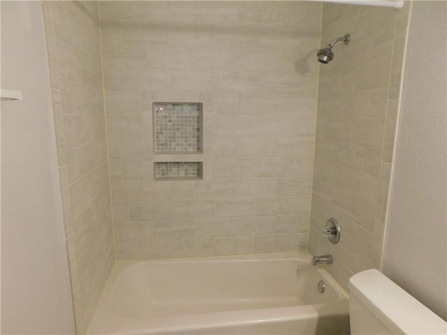 305 Blackson Ave, Austin, TX 78752