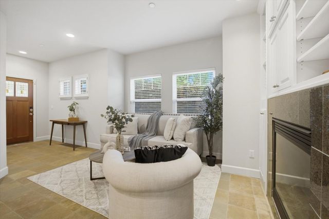 865 Apricot Avenue, Campbell, CA 95008