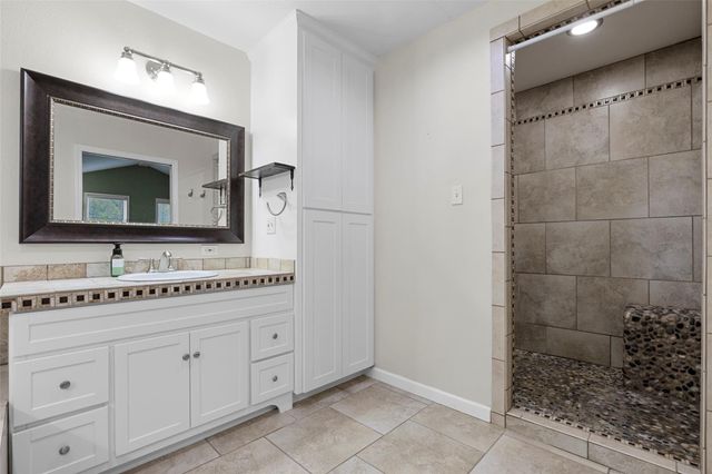 142 Fm 2296 Road, Huntsville, TX 77340